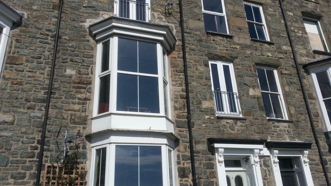Apartment Chic Barmouth Eksteriør bilde